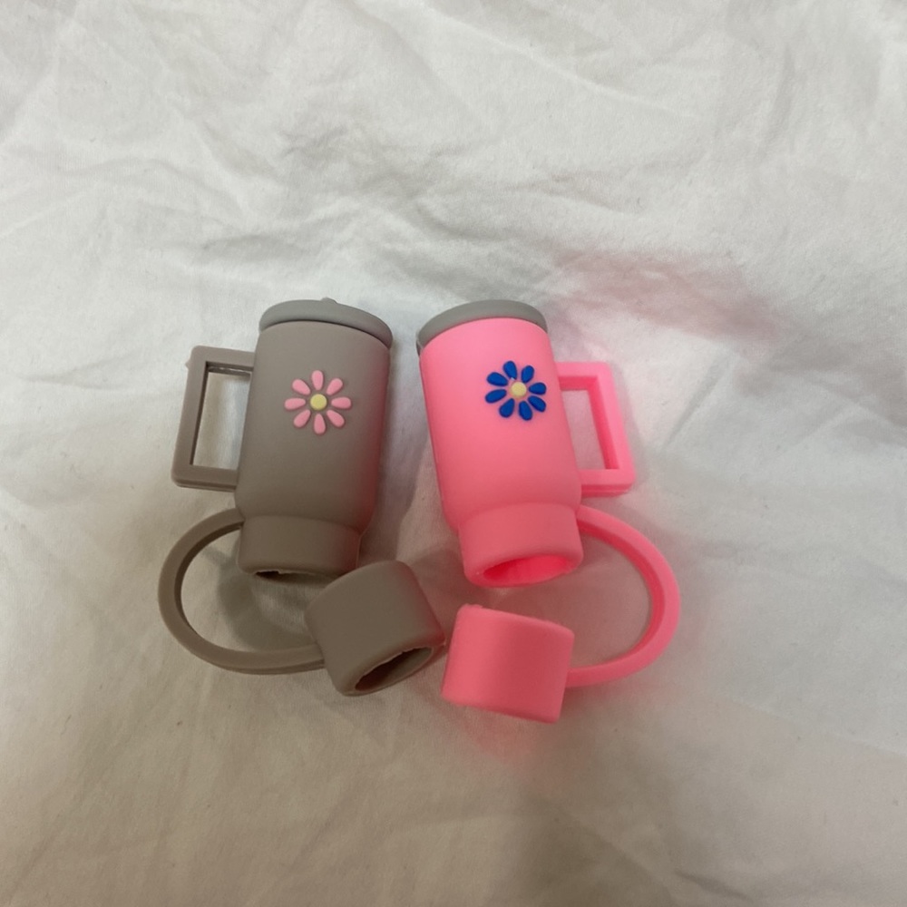 SHEIN 2 silicone straw cover cap for Stanley Cup. Pink & gray straw toppers. - Picture 11 of 15